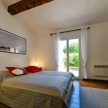 Holiday home Charmante Maison Porticcio *