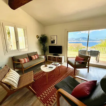 Charmante Maison بيت للعطل بورْتِكْسْيو